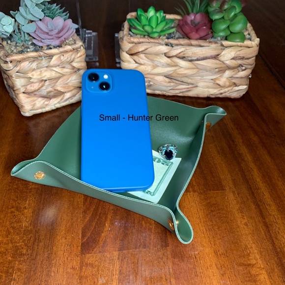 Snap Travel Valet Tray, Catchall, Vegan Leather - Picture 7 of 13